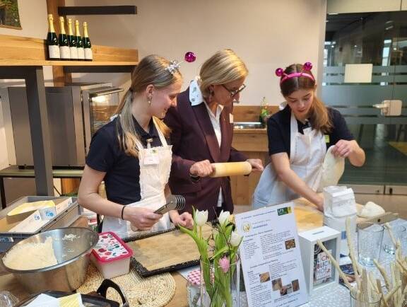 Praxisnah im Hofladen